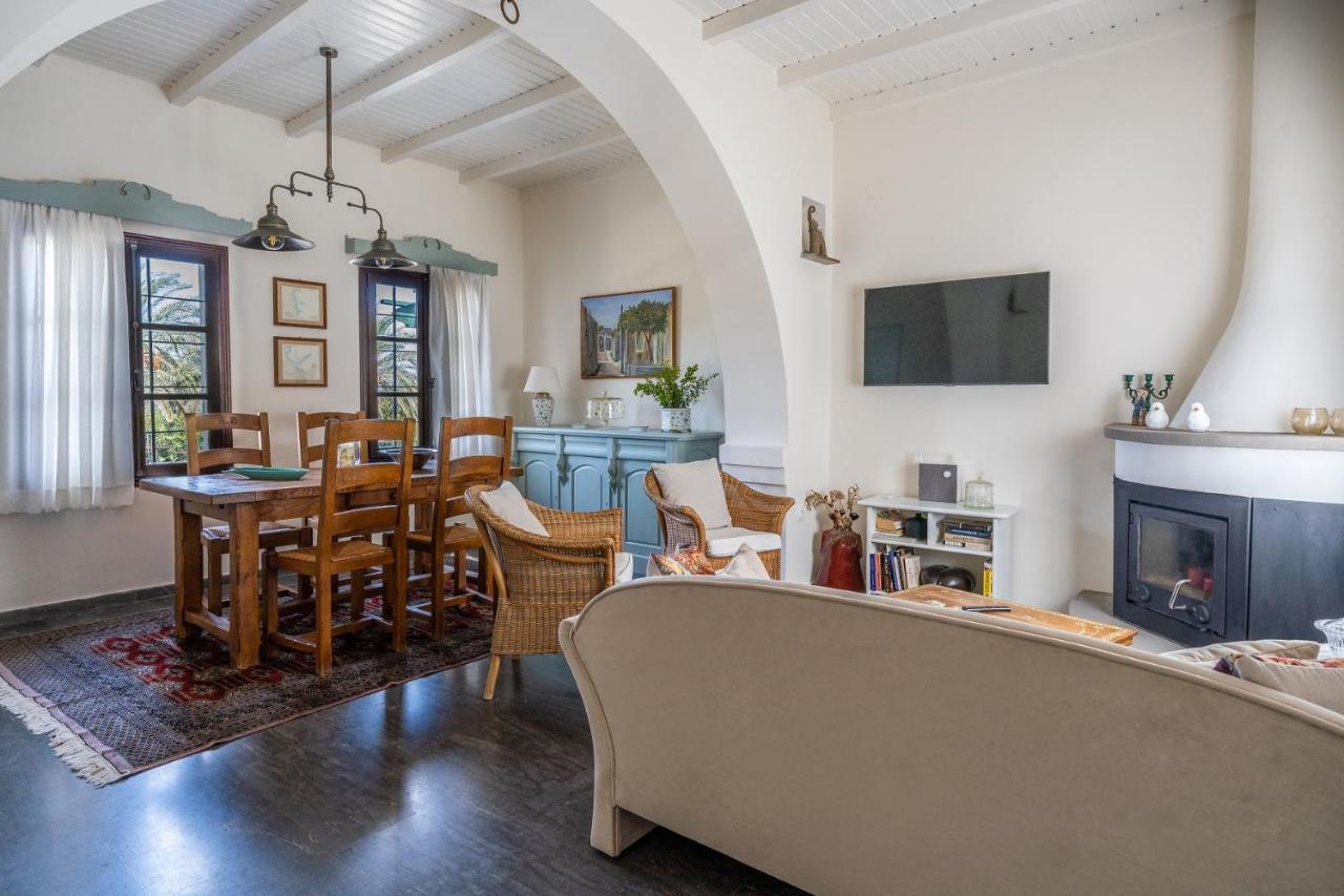 Carissa House In Crete Apartment ซิเตีย ภายนอก รูปภาพ
